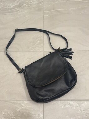 Italian Leather Black Saddle Crossbody Bag Classic Minimalist
